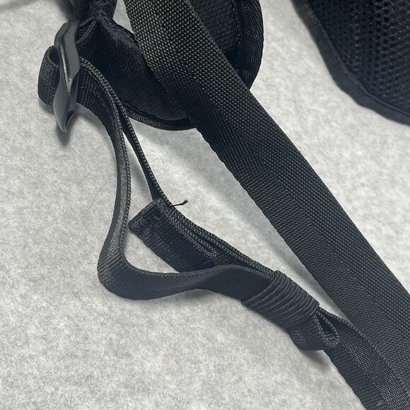 Camelbak Black Delaney Hydration Fanny Belt Waist Pack Adjustable Zipper Pouch - Picture 11 of 16